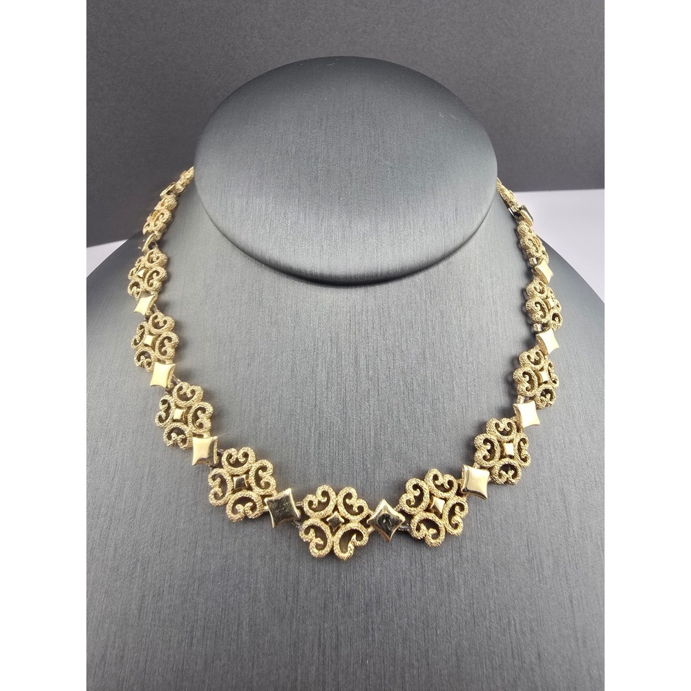 Vintage Avon Necklace Gold Tone Filigree Ornate Scrollwork Choker 15in